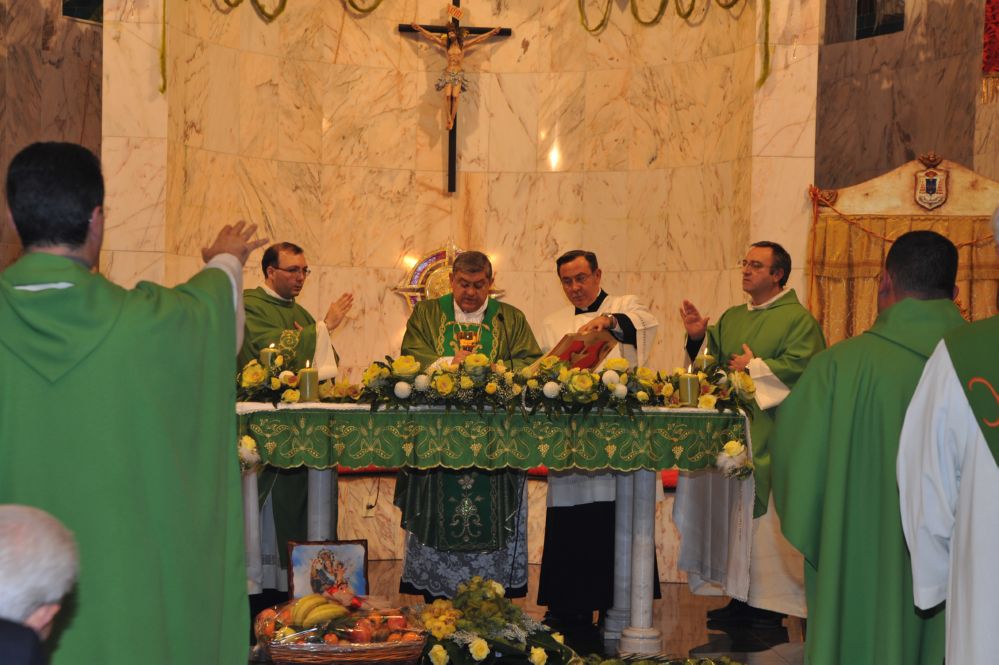 possesso-canonico-don-doriano-12-11-2011 (67)